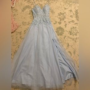 JJ’s House light blue lace prom dress
